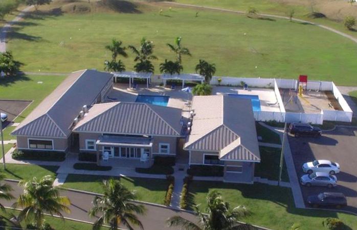 Paradise Oasis At Oceanpointe - Pool And Free Parking Lucea Exterior photo